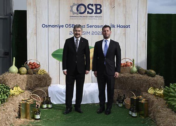 Çocuklardan OOSB Muz Serası Ziyareti